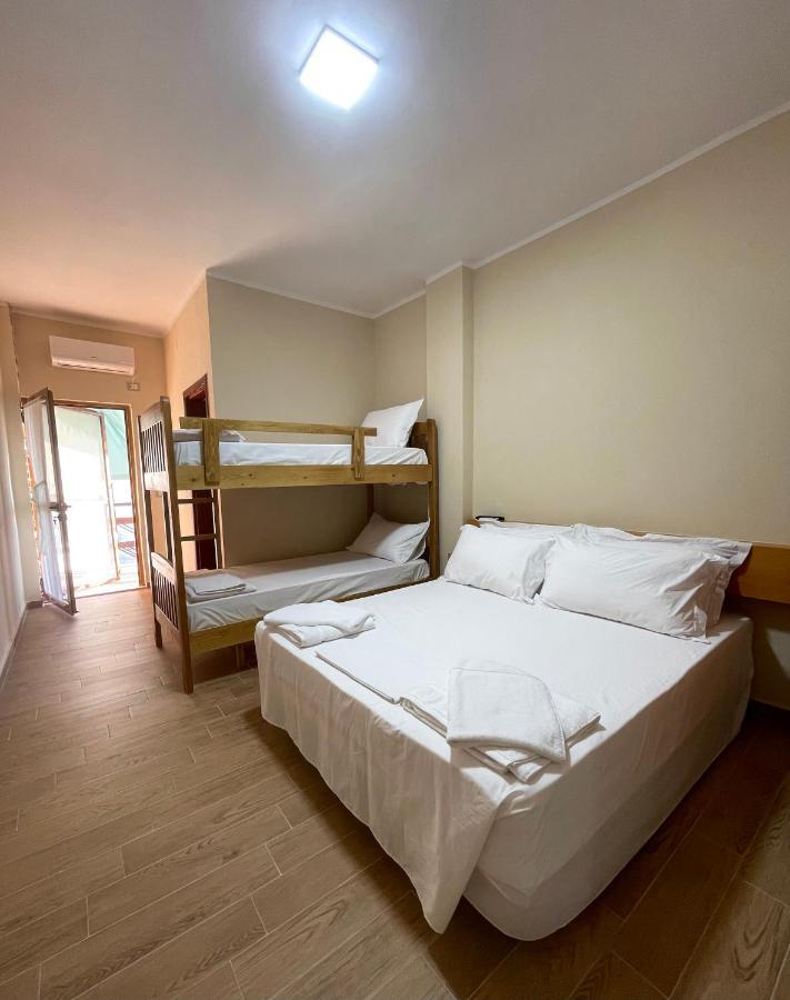 Tekada Hotel & Restaurant Avlonya Dış mekan fotoğraf