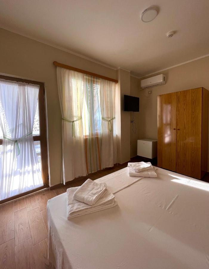 Tekada Hotel & Restaurant Avlonya Dış mekan fotoğraf