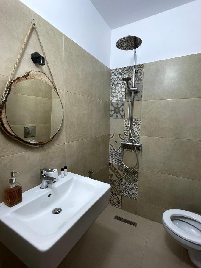 Tekada Hotel & Restaurant Avlonya Dış mekan fotoğraf